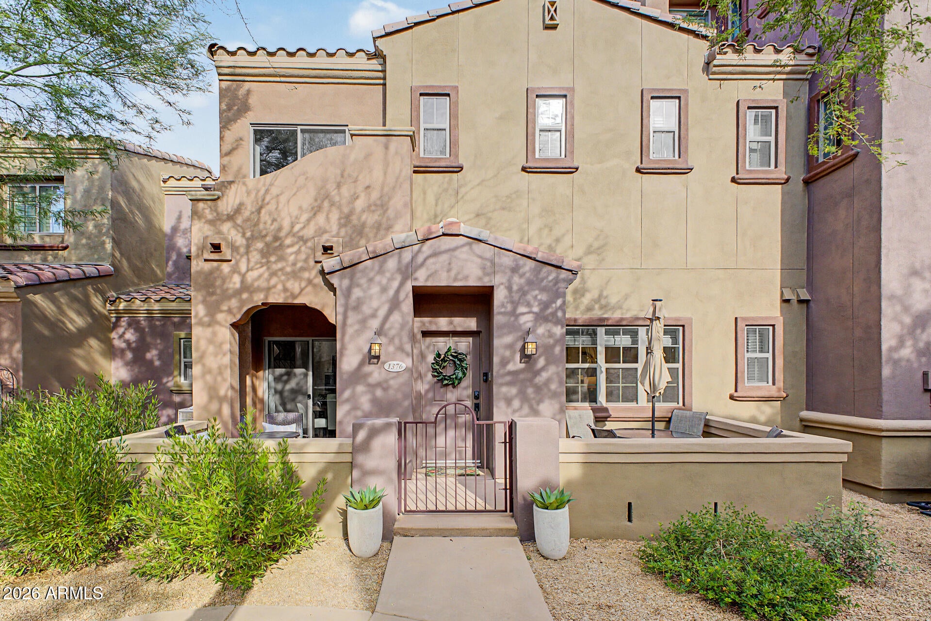 3935 E ROUGH RIDER Road 1376