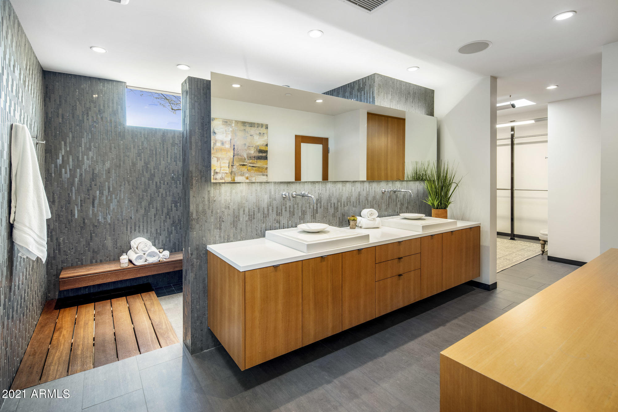 NORTH FIELD ESTATES - Residential