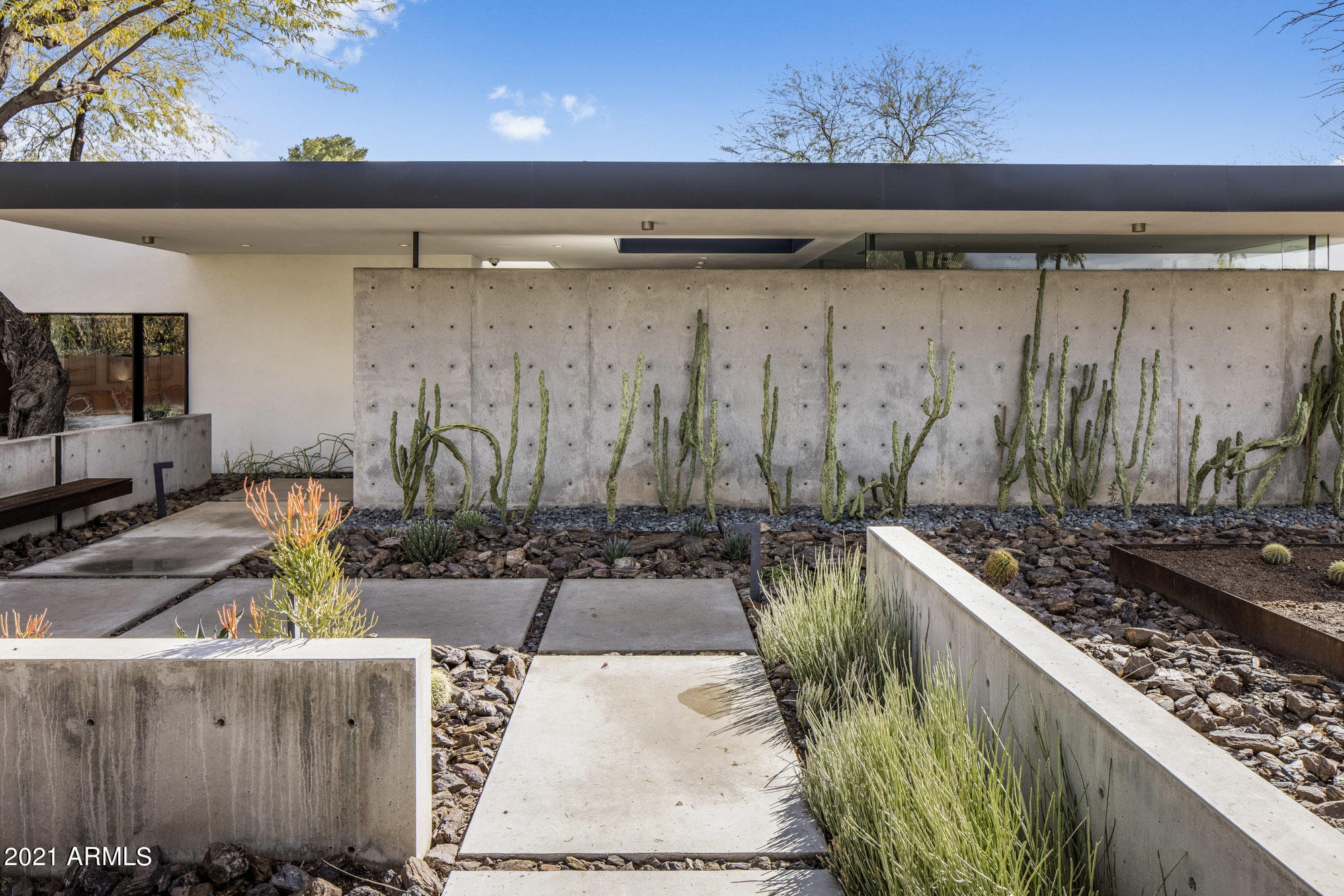 NORTH FIELD ESTATES - Residential