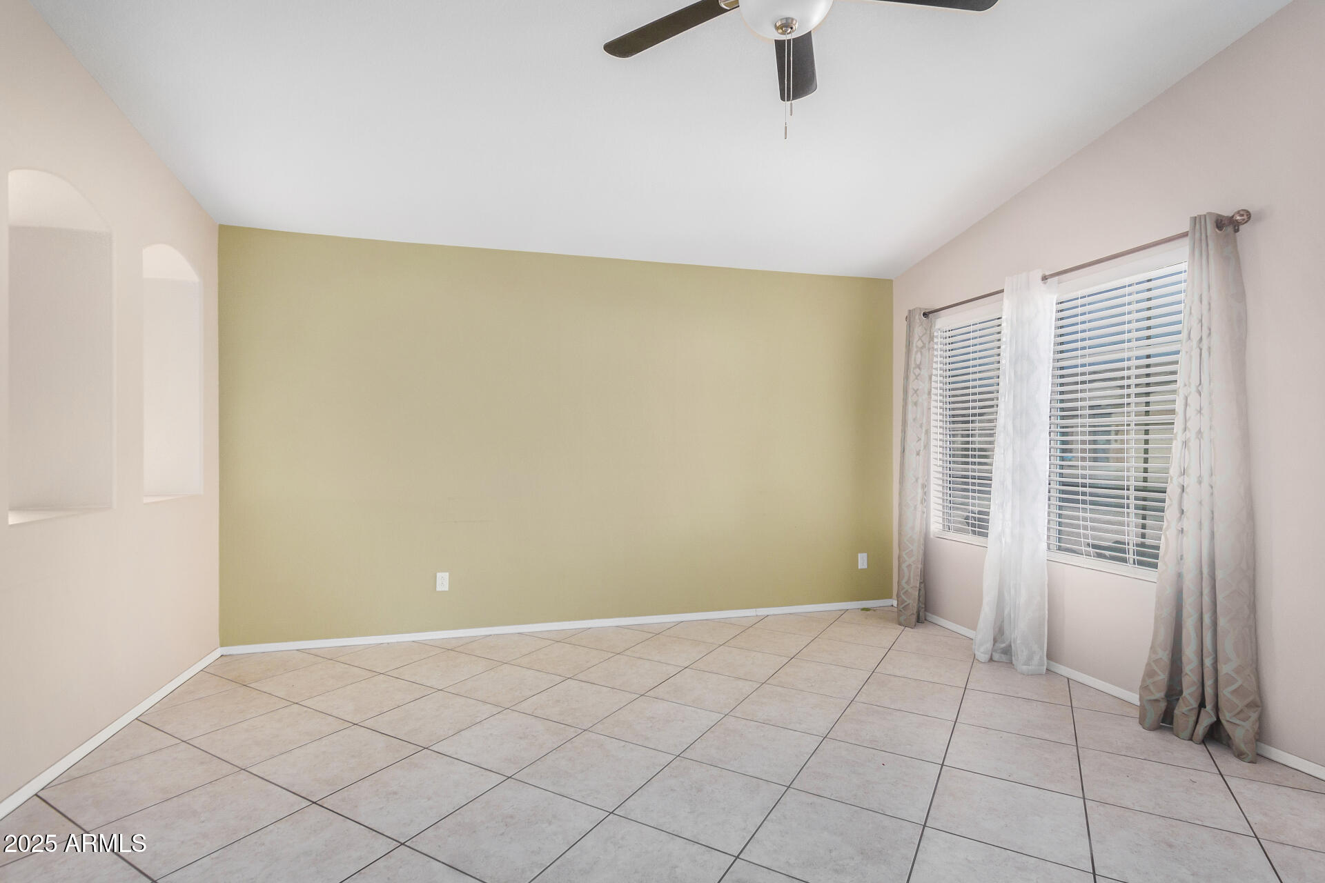 2101 S MERIDIAN Road 403