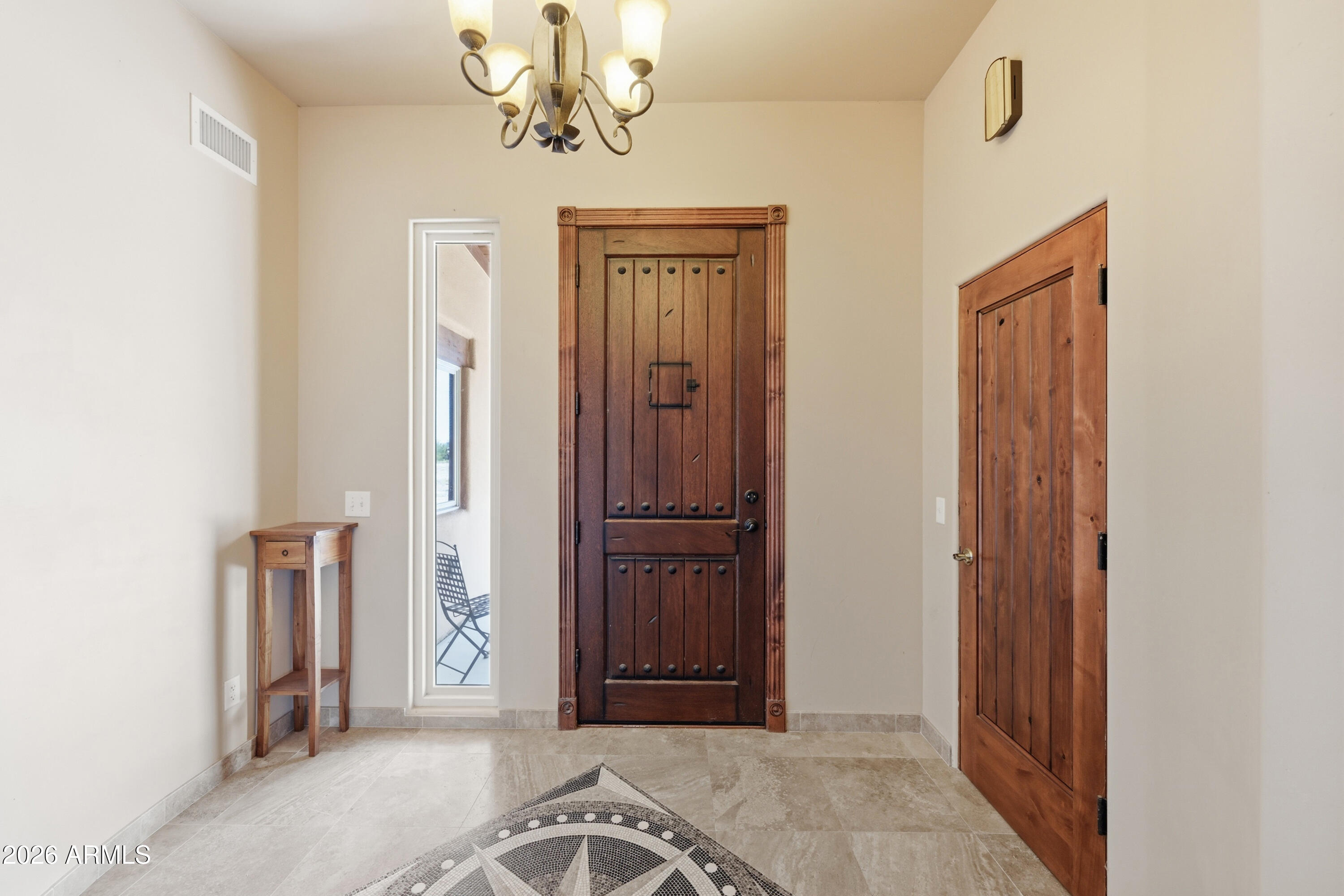 9121 W QUAIL Trail W