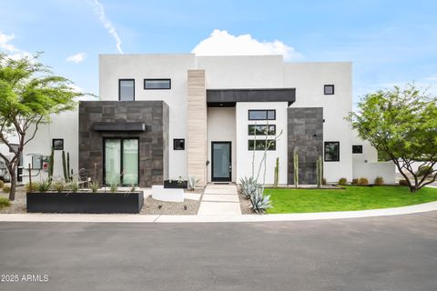 3615 N NICOSIA Circle Phoenix AZ 85016