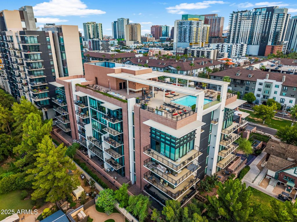 Photo of 208 W Portland Street #662, Phoenix, AZ 85003 (MLS # 6981613)