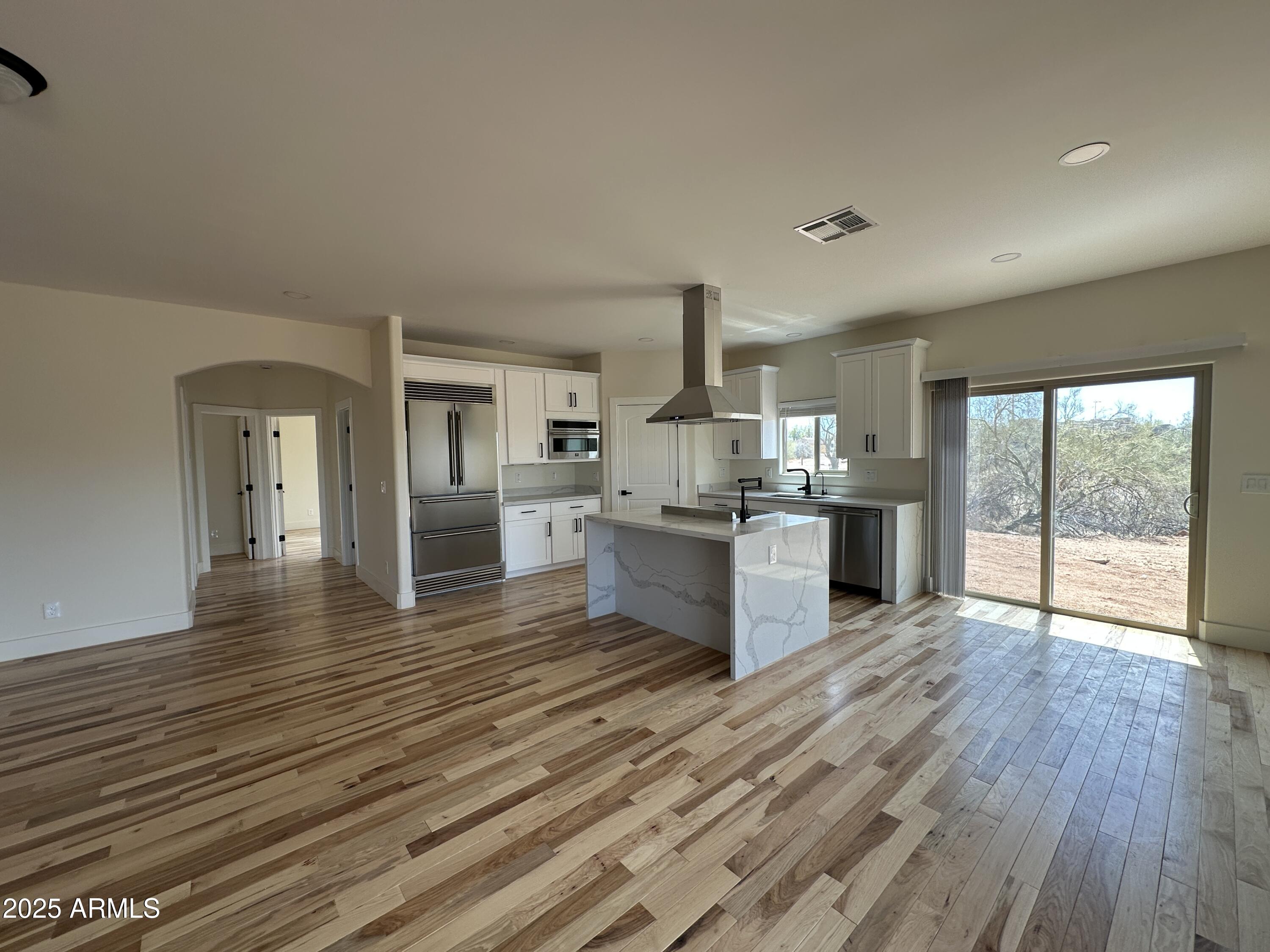30920 N SUNRISE RANCH Road