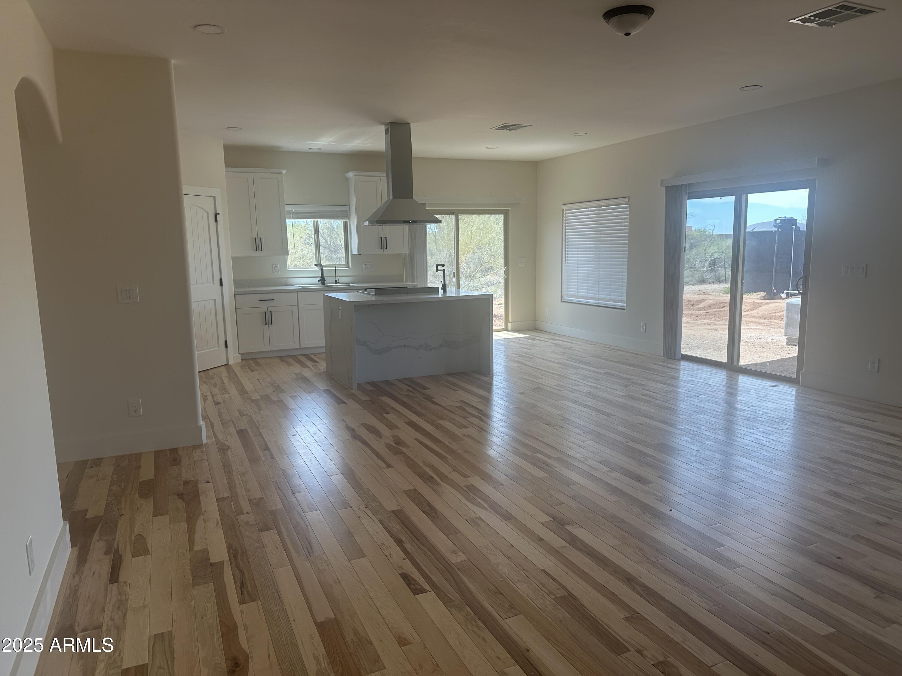 30920 N SUNRISE RANCH Road
