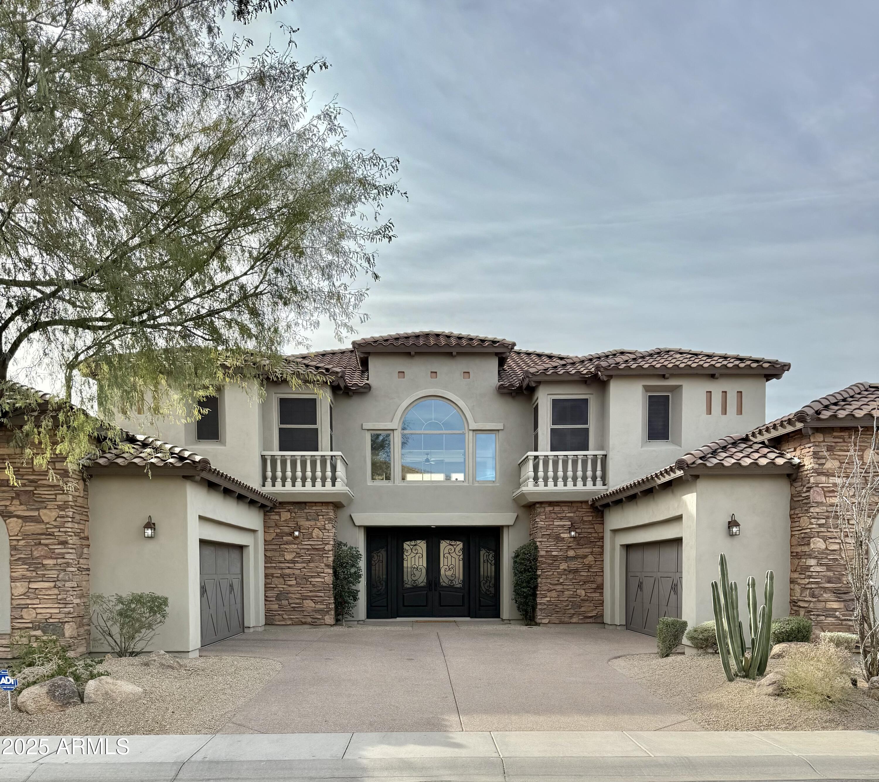 3957 E EXPEDITION Way