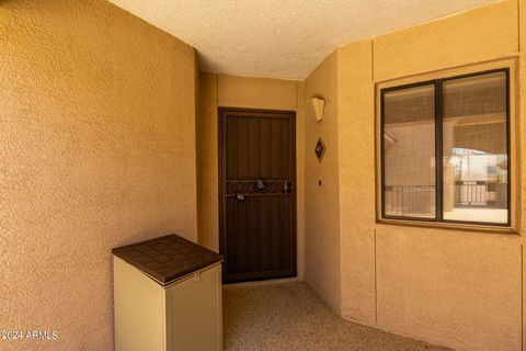 Condominium in Phoenix AZ 5104 32ND Street.jpg