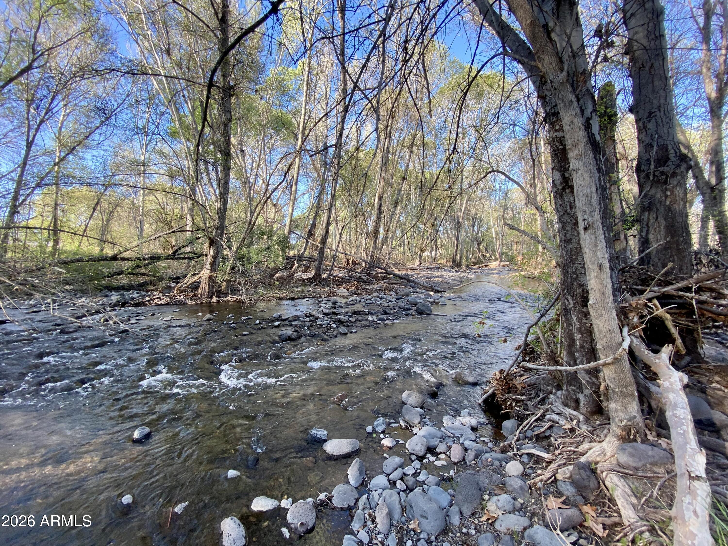 4261 E LAZY RIVER Road 303