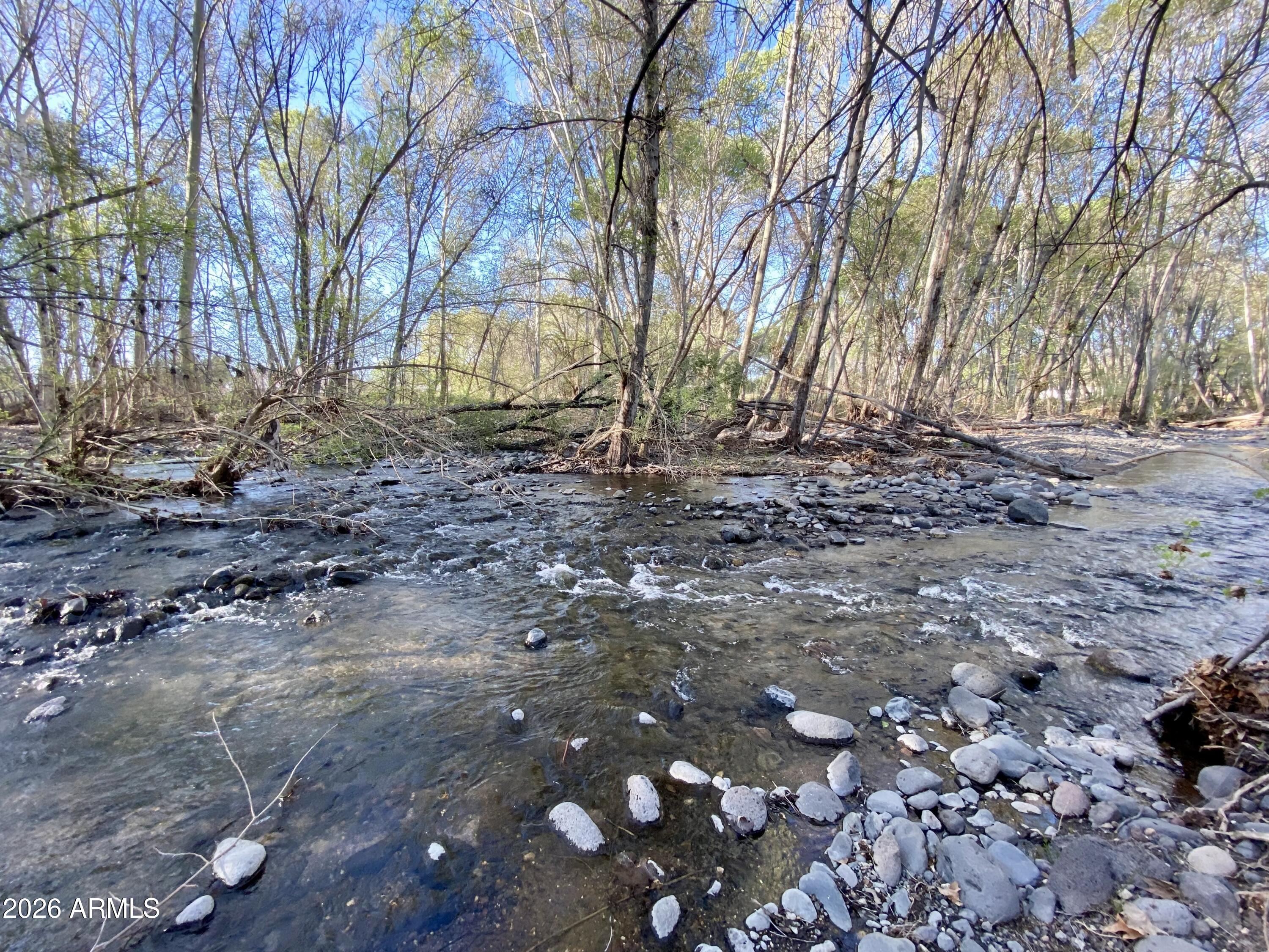 4261 E LAZY RIVER Road 303