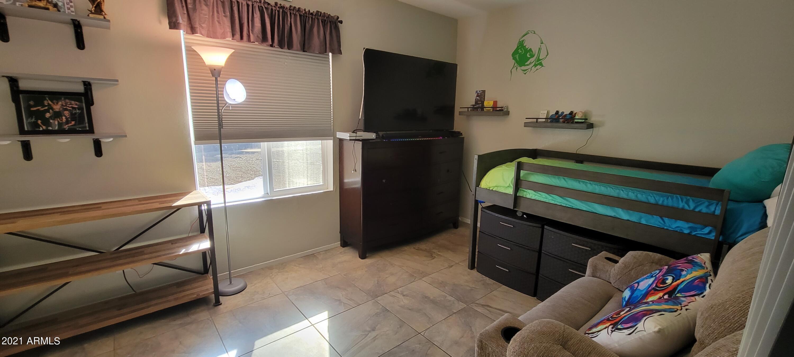 PUEBLO DEL SOL UNIT 7 - Residential