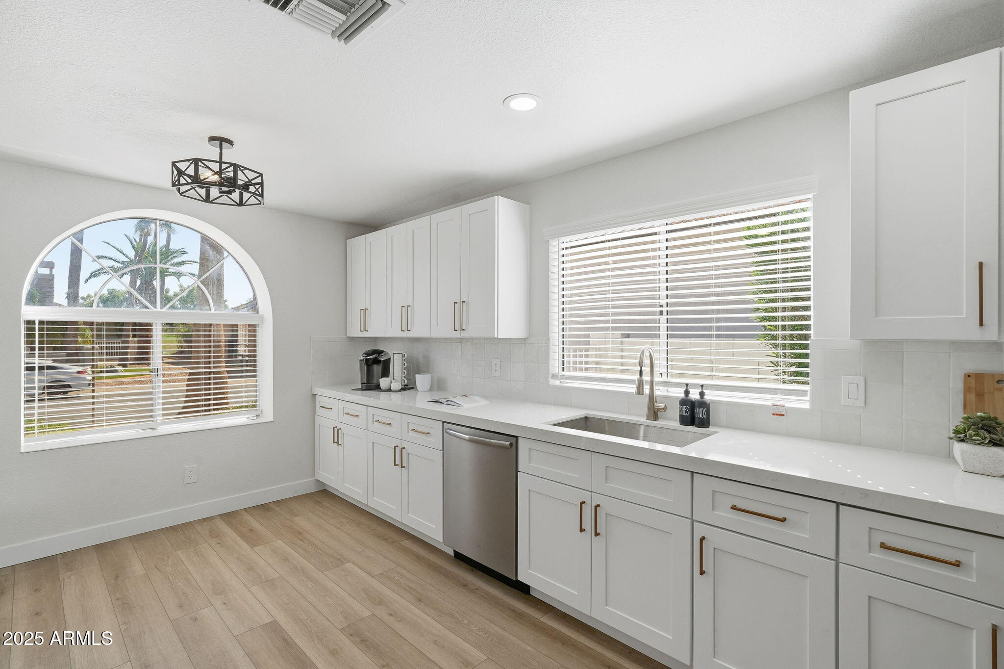 26434 S RIBBONWOOD Drive