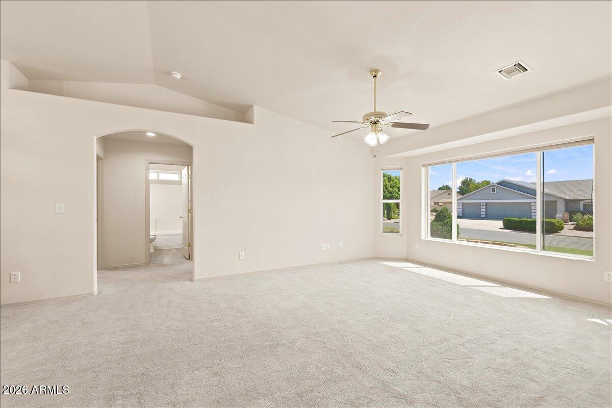 7306 N Sunrise Vista --
