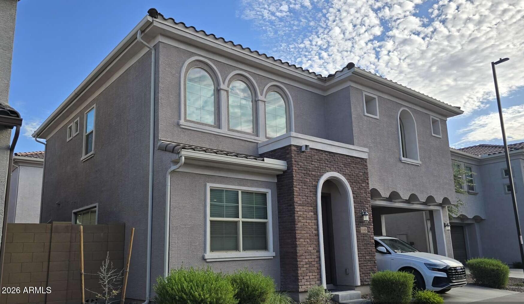 1149 E SABINO Drive