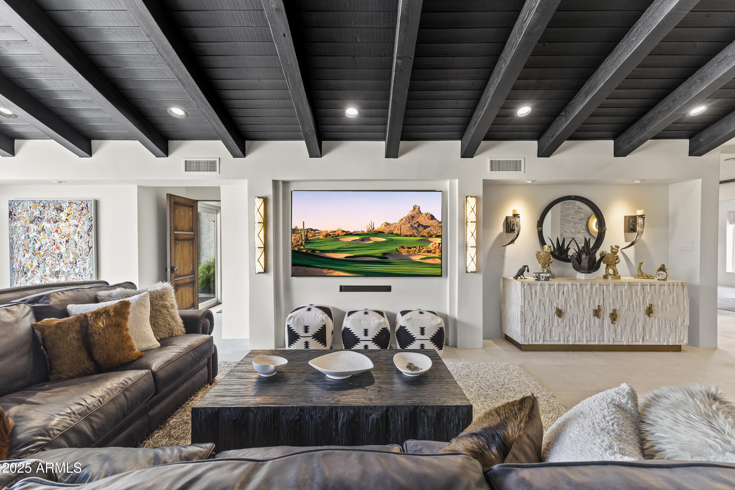 1018 N BOULDER Drive
