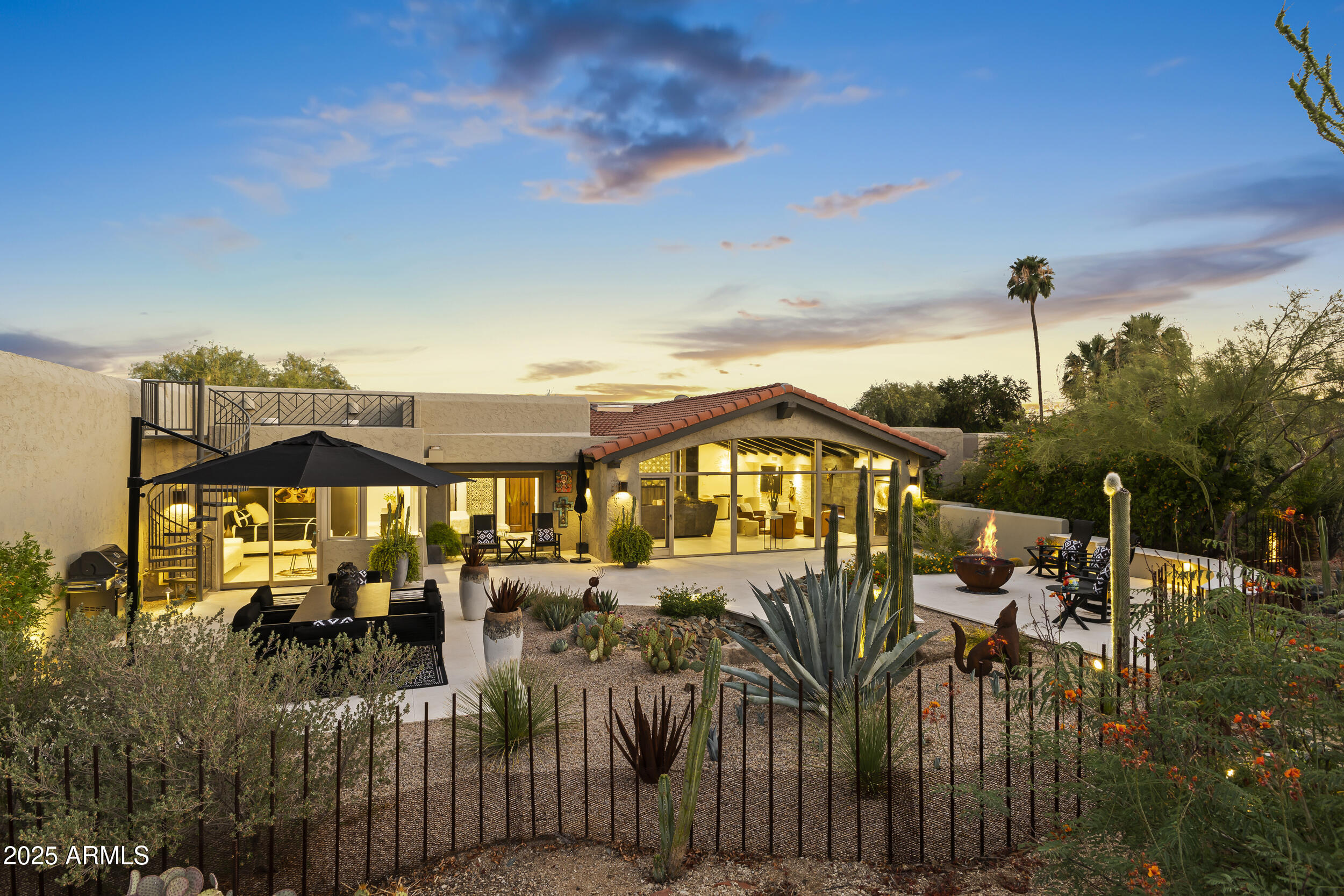 1018 N BOULDER Drive