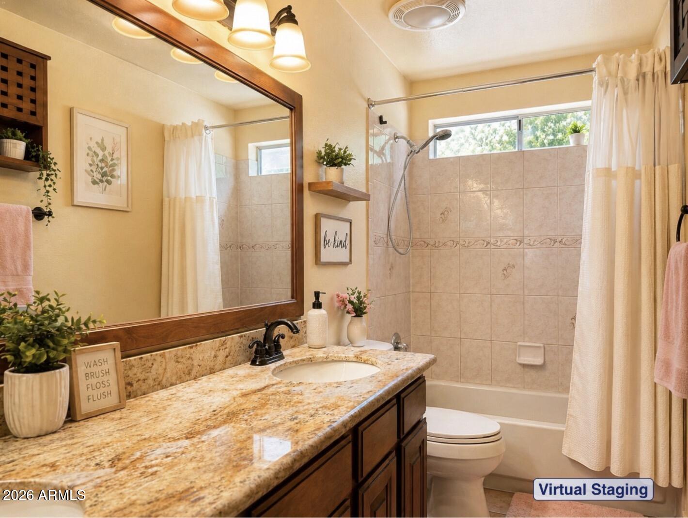 TWELVE OAKS - Residential