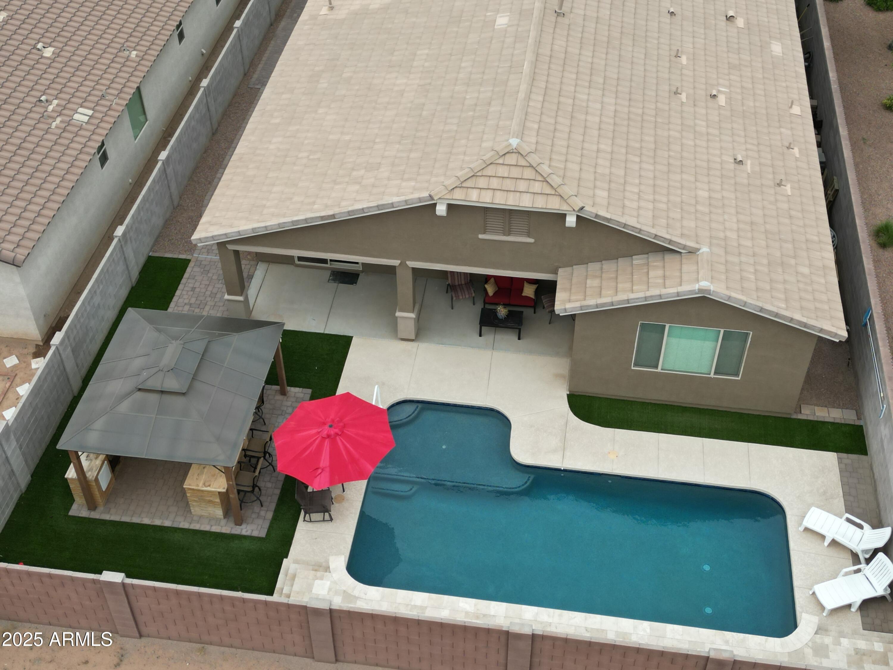 59 W HACKBERRY Avenue
