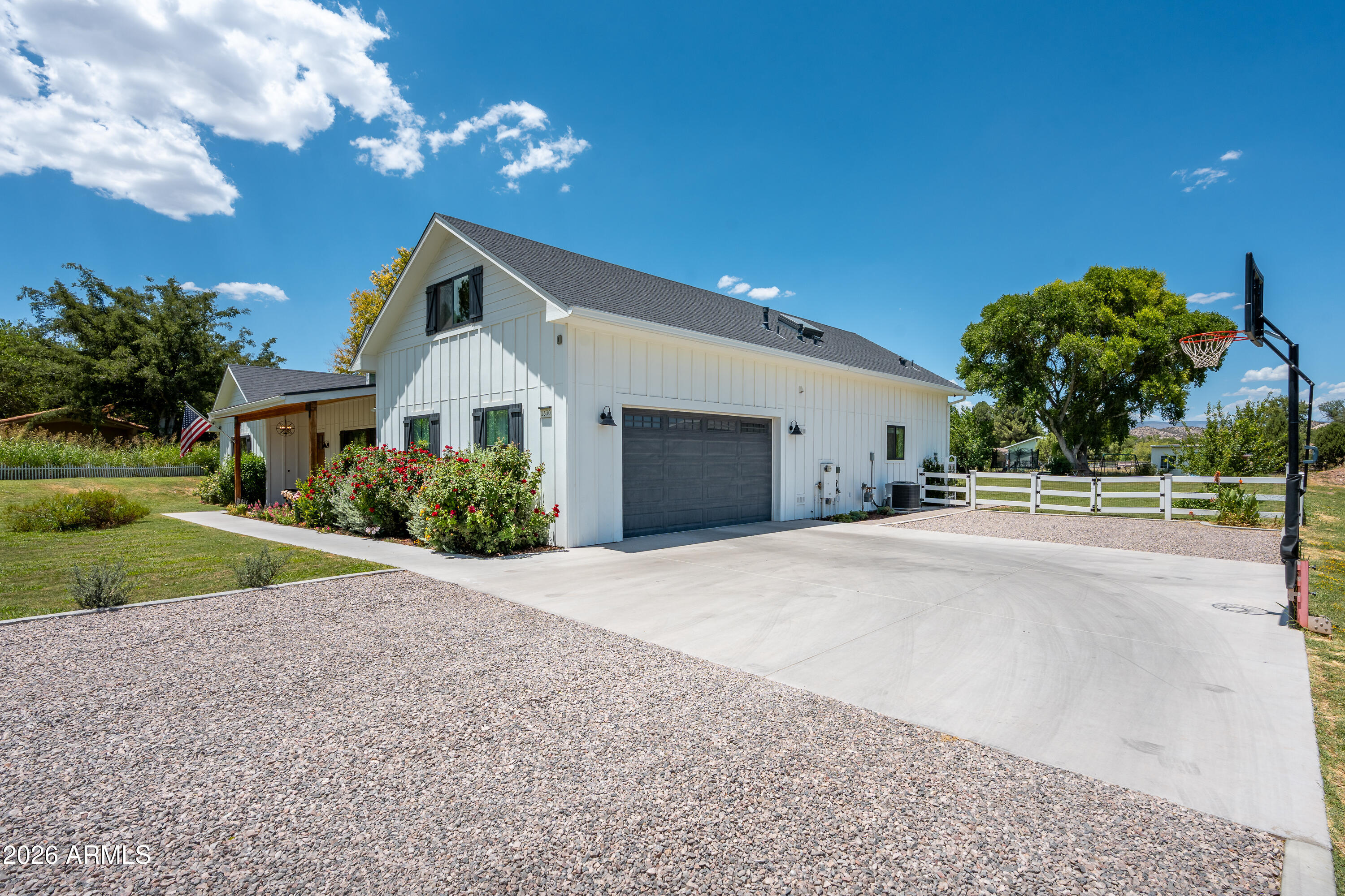 1830 E KERLEY Lane