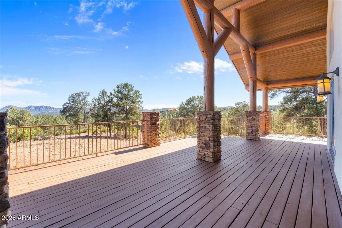 THE WOODS PAYSON - Residential