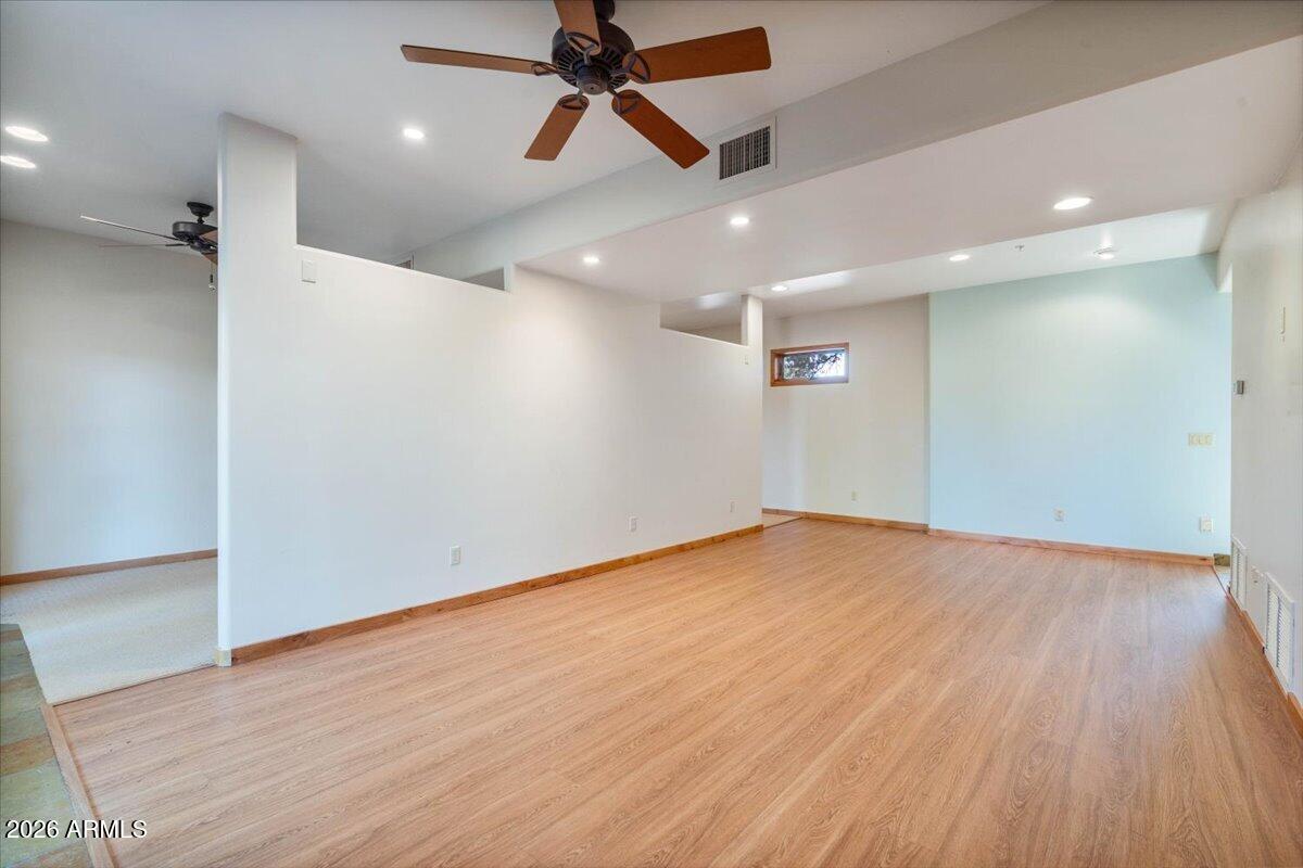 THE WOODS PAYSON - Residential