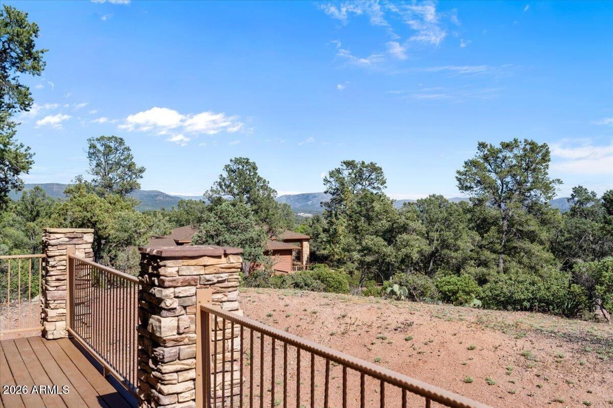THE WOODS PAYSON - Residential