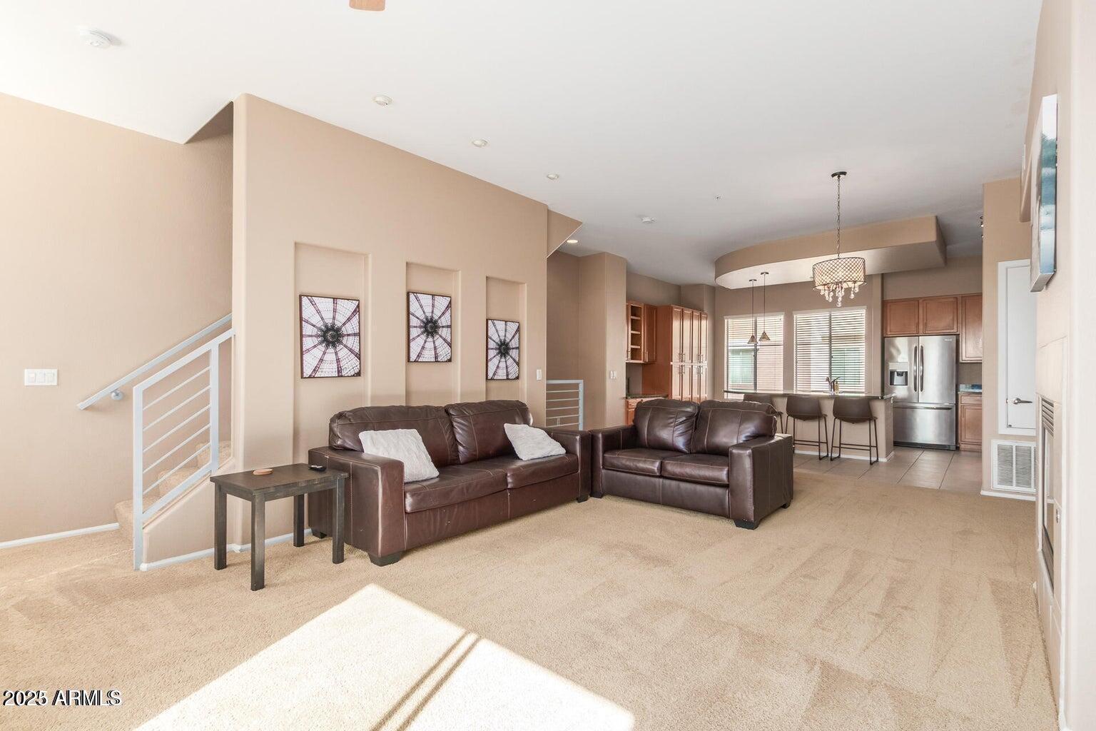 6605 N 93RD Avenue 1042