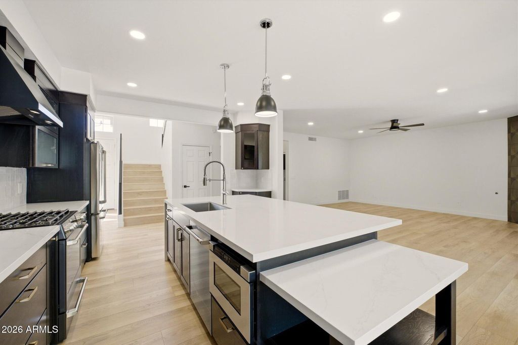 Photo of 5040 W Ivanhoe Street, Chandler, AZ 85226 (MLS # 6990337)