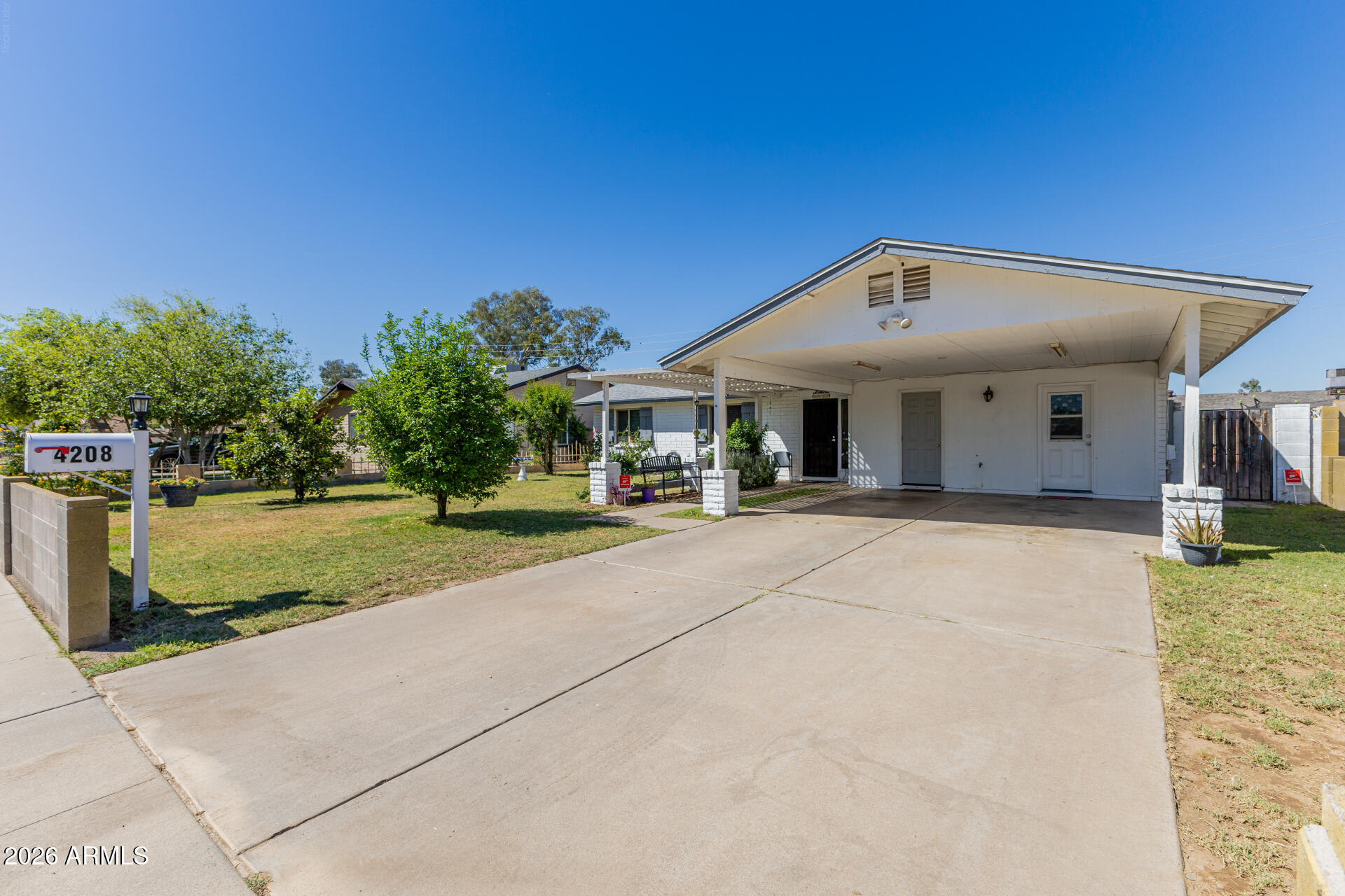 4208 N 79TH Avenue