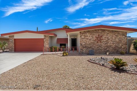 Single Family Residence in Sun City AZ 17021 JOSHUA TREE Court.jpg