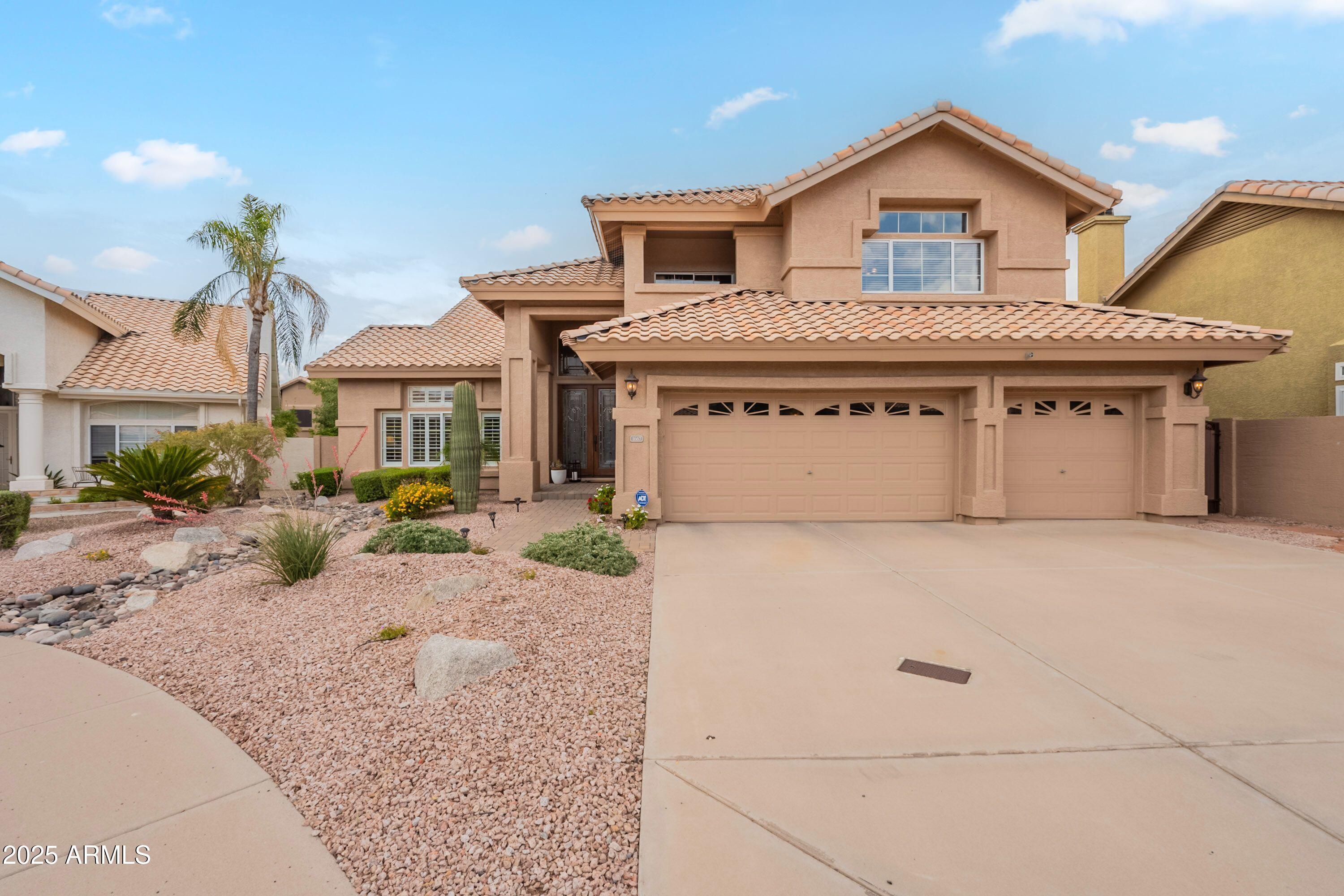 1667 E SALTSAGE Drive