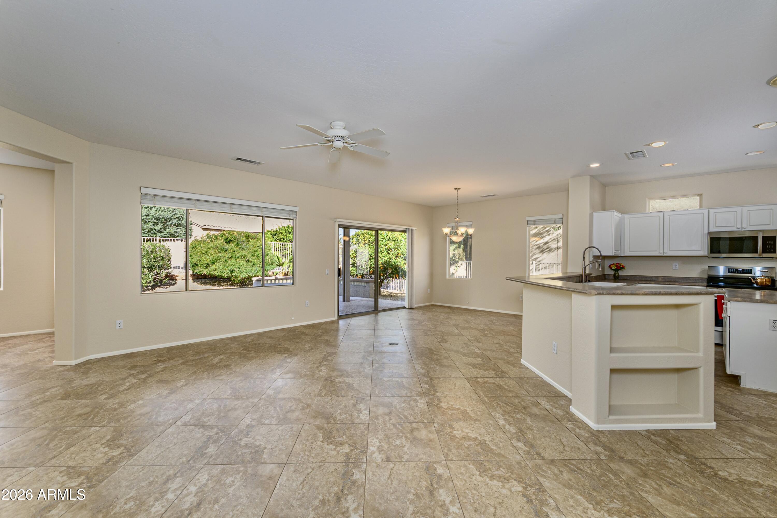 19238 N MOHAVE SAGE Way