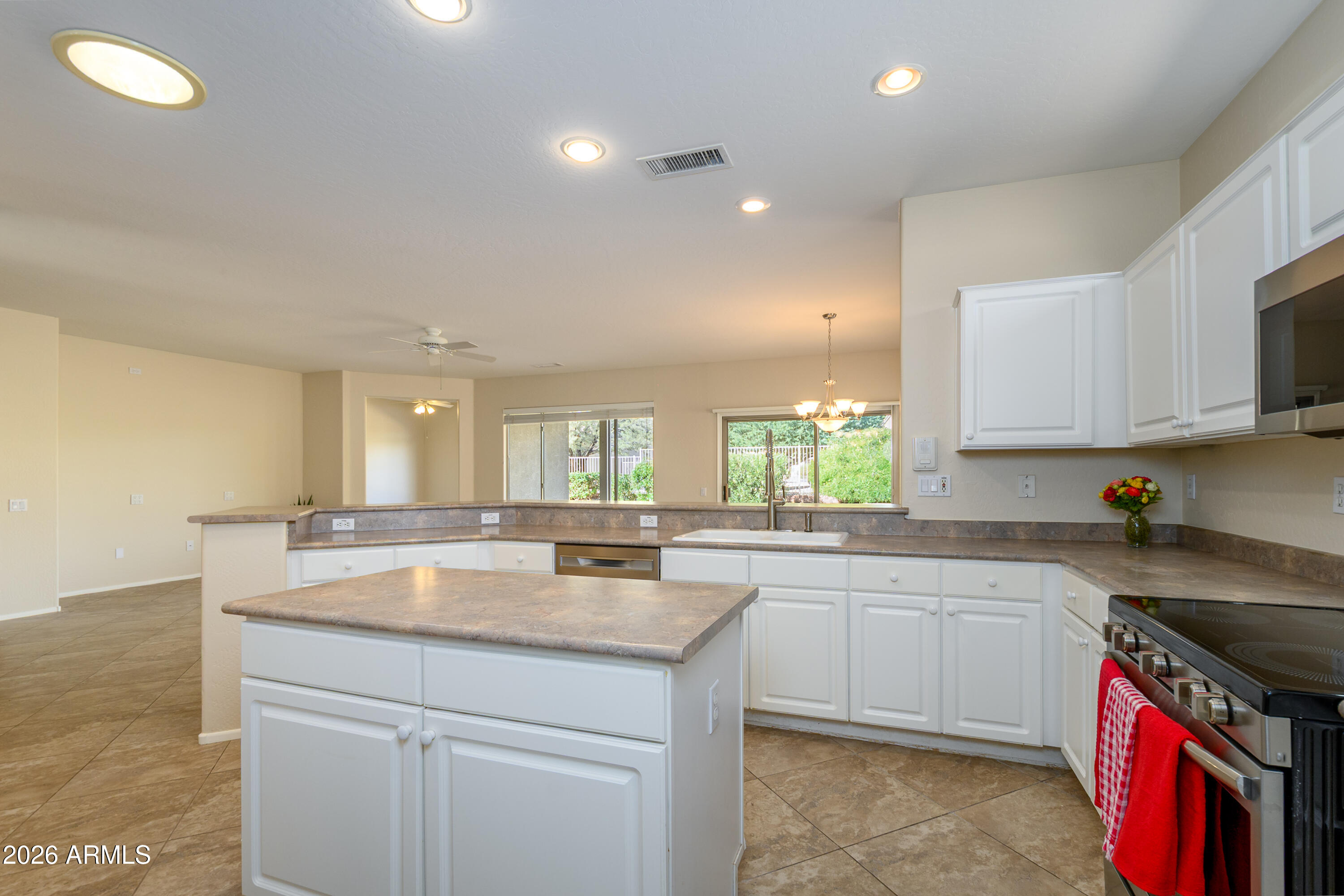 19238 N MOHAVE SAGE Way