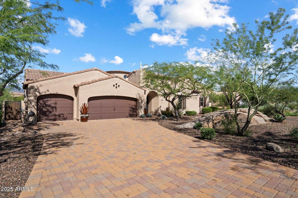 Photo of 8584 E Tumbleweed Drive, Scottsdale, AZ 85266 (MLS # 6943573)