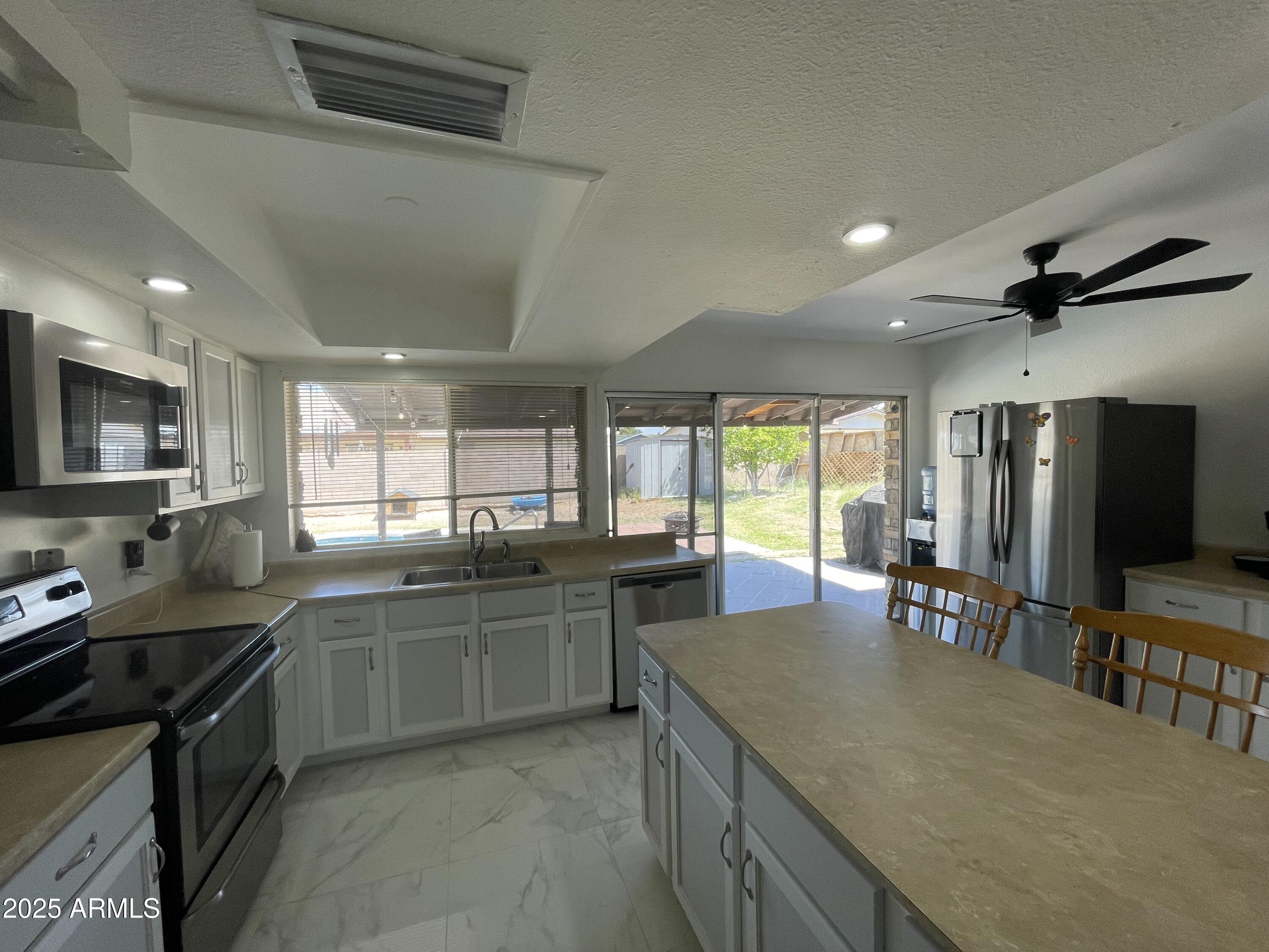 3738 W DANBURY Drive