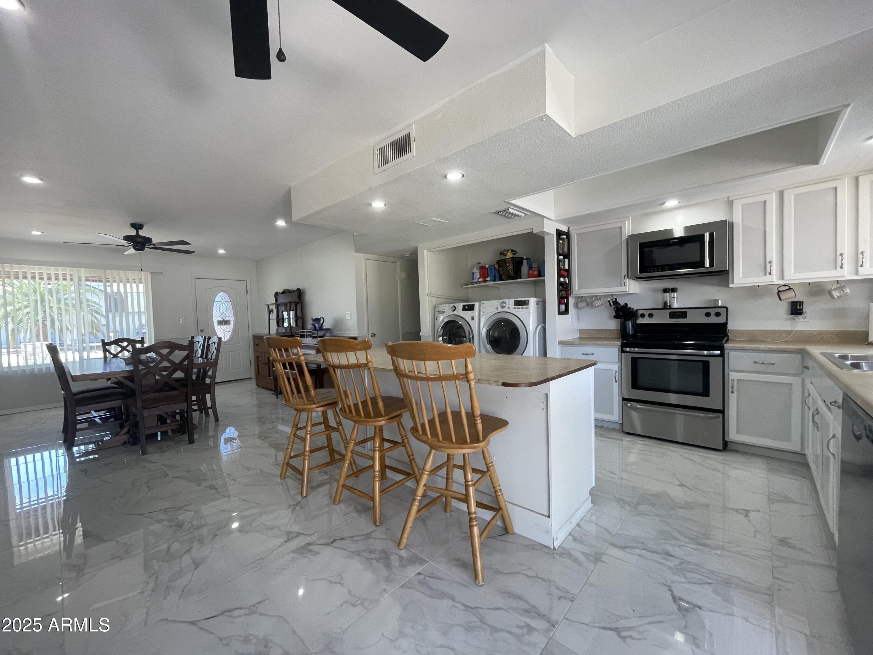 3738 W DANBURY Drive