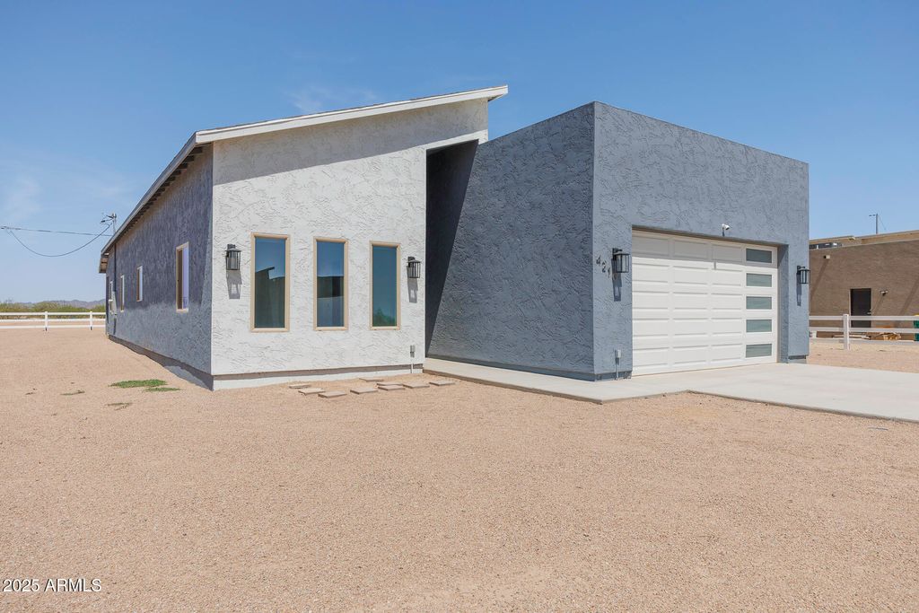 Photo of 4210 N Roble Circle, Eloy, AZ 85131 (MLS # 6933023)