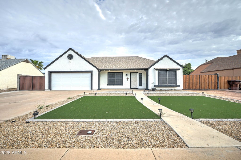 Photo of 6926 W Sunnyside Drive, Peoria, AZ 85345 (MLS # 7079858)