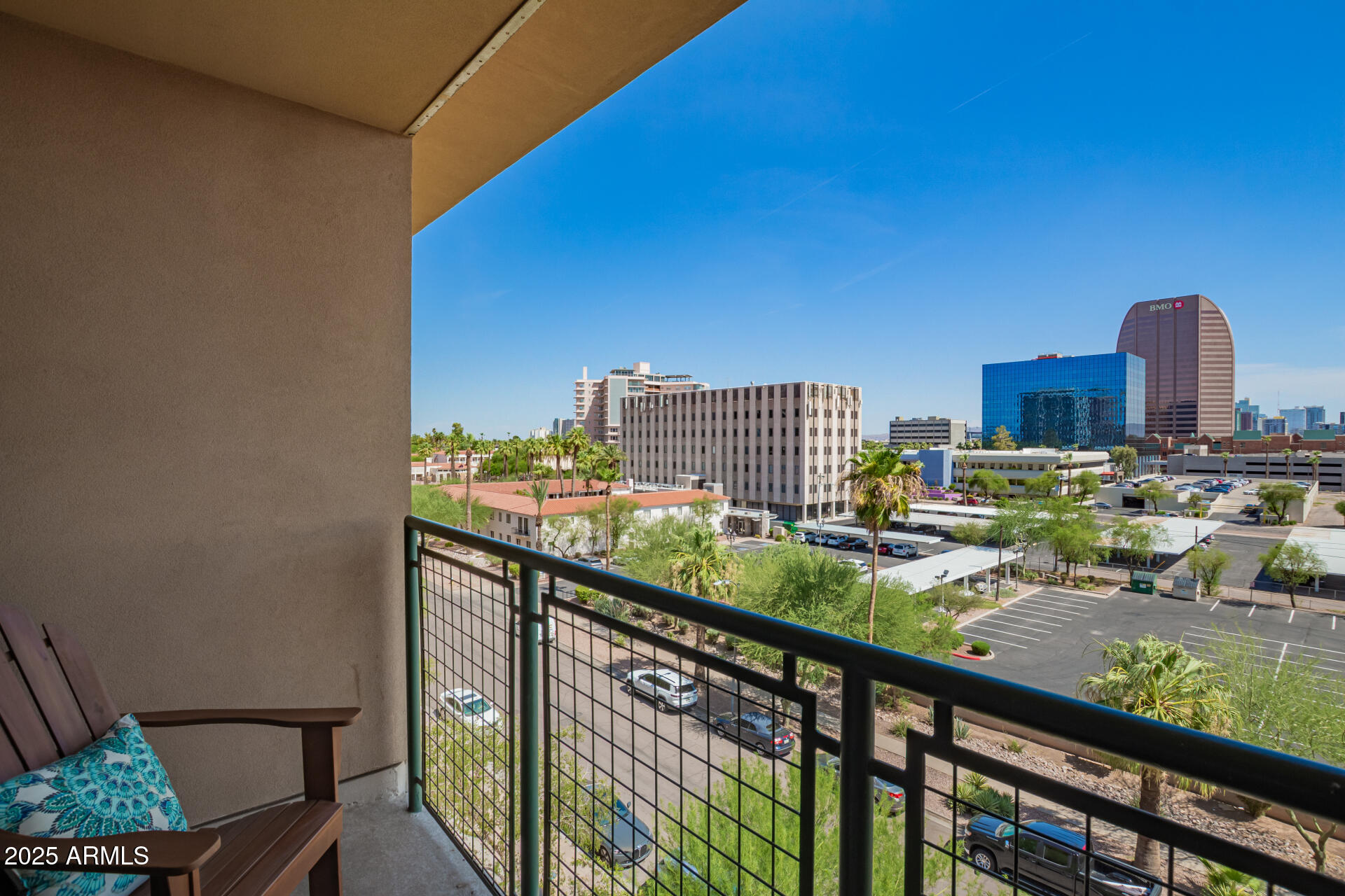 16 W ENCANTO Boulevard 514