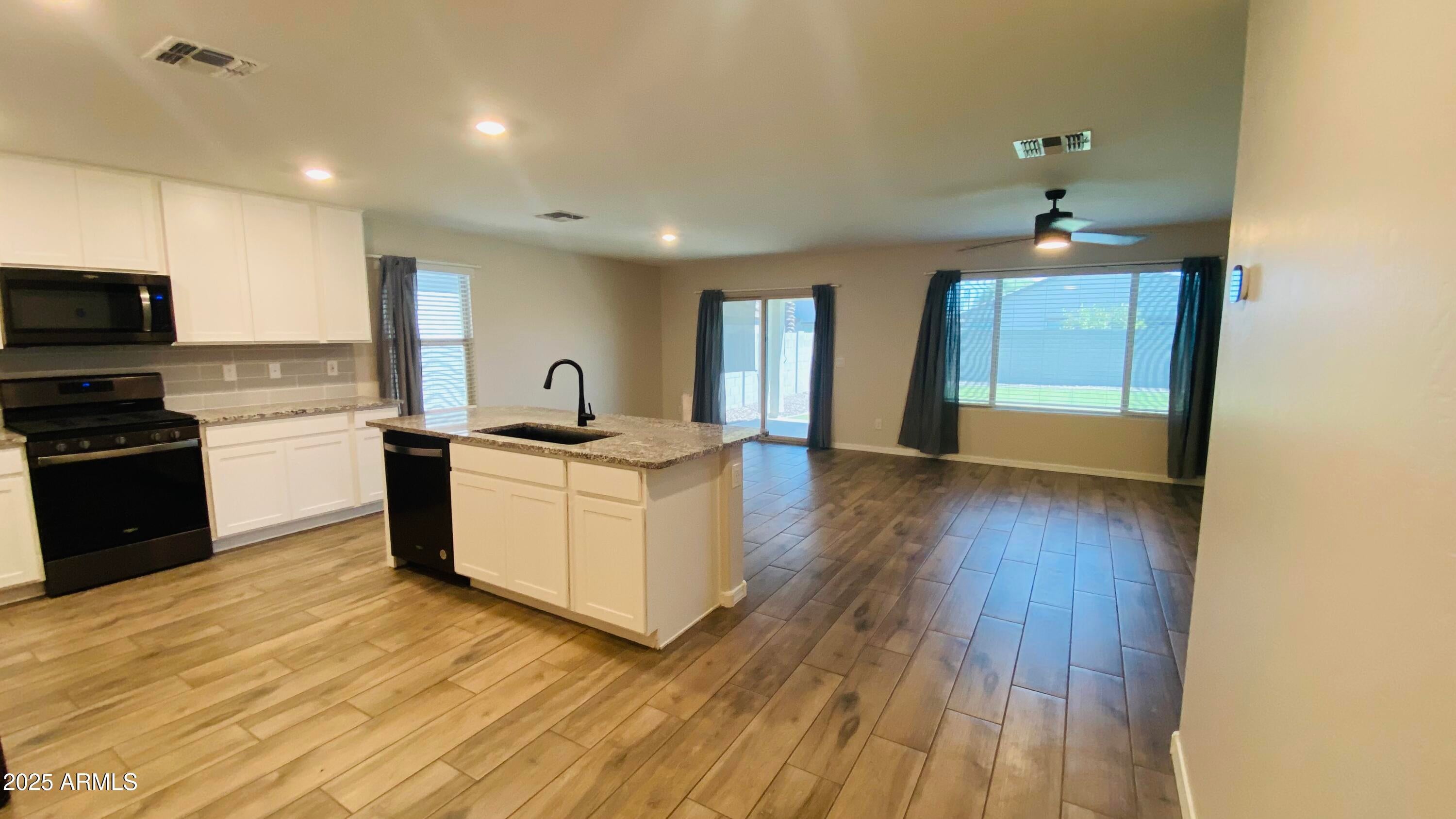 17461 W Molly Lane
