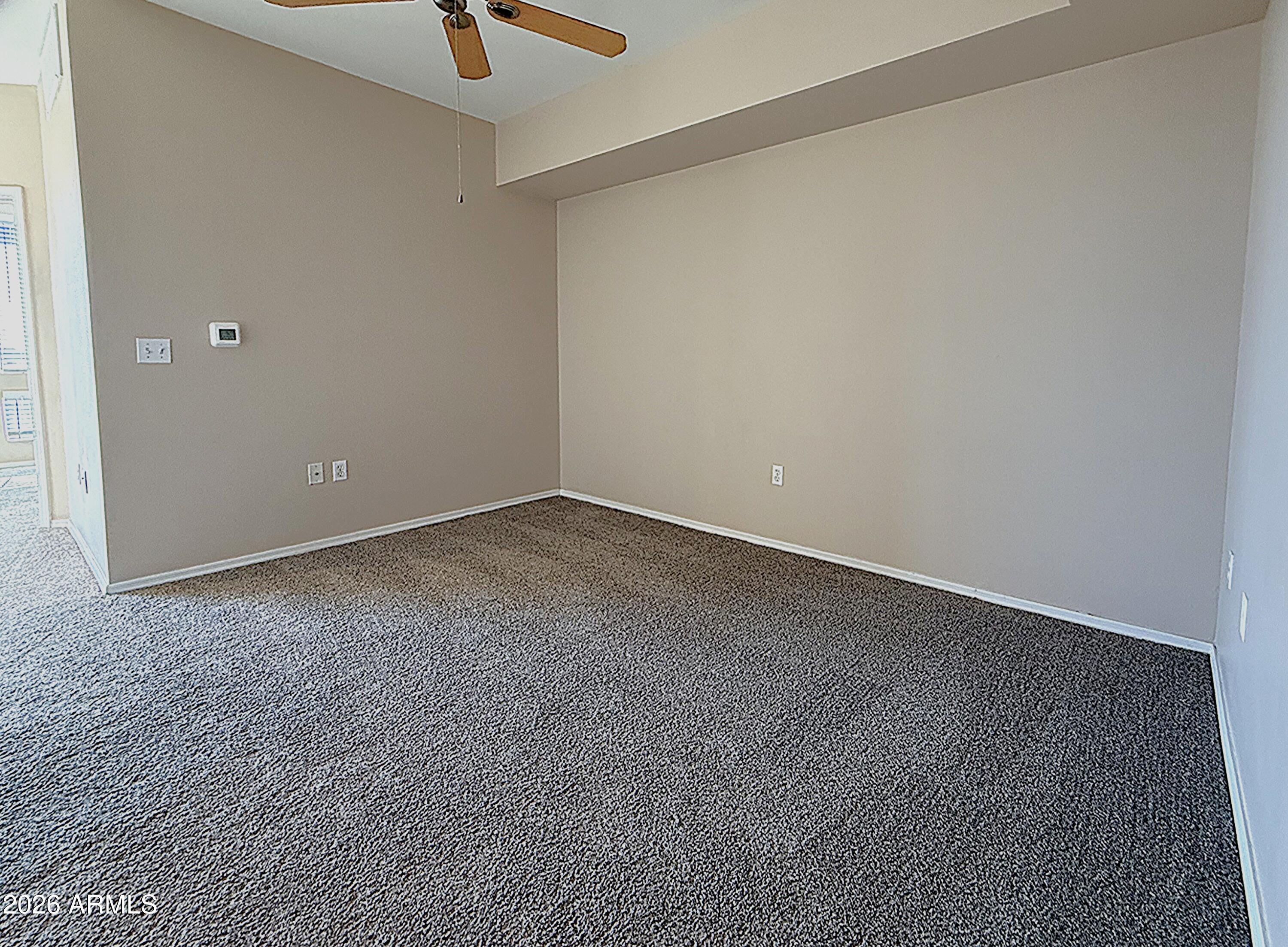 1701 E COLTER Street 484