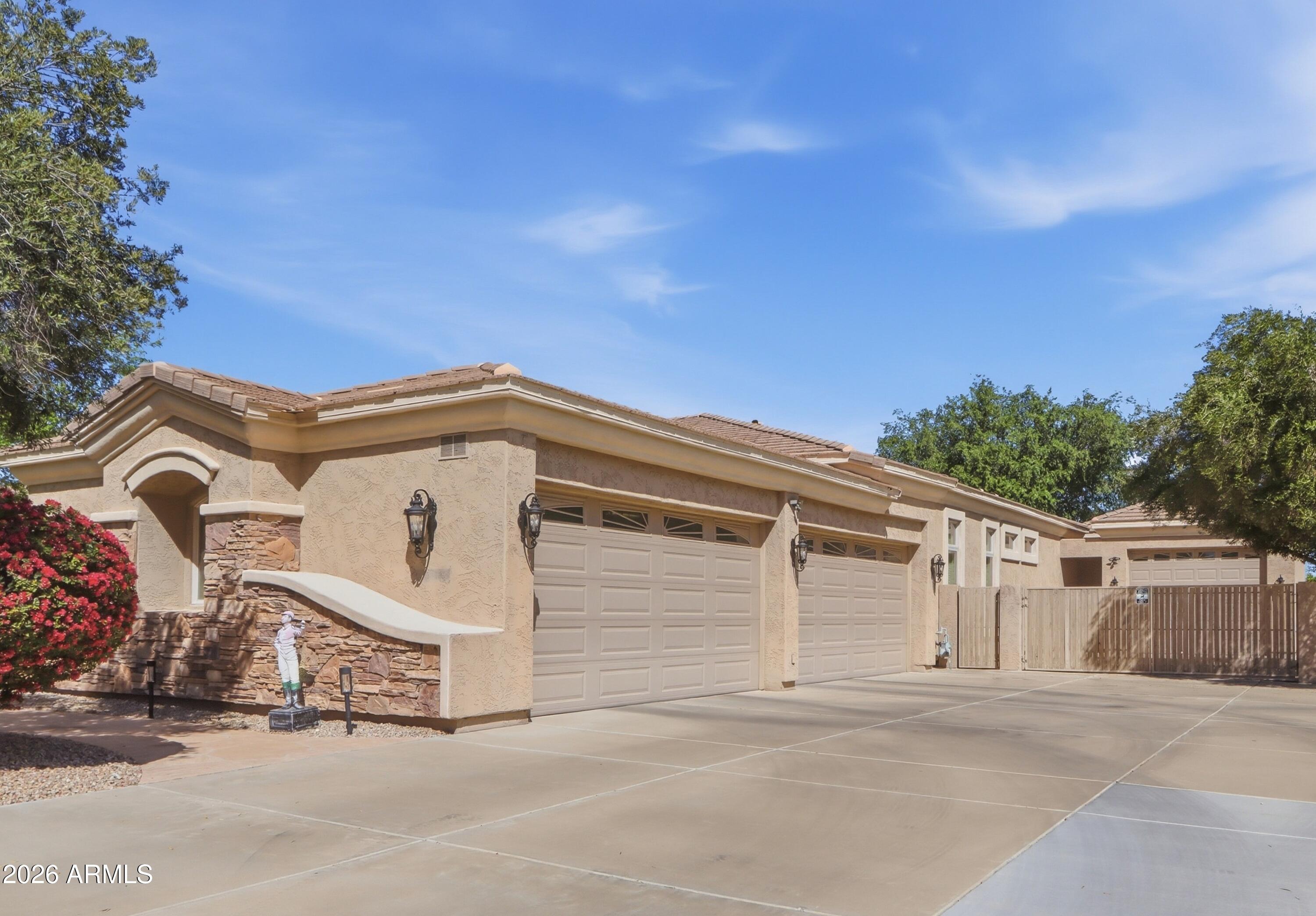 RUSSELL RANCH PHASE 1 - Residential