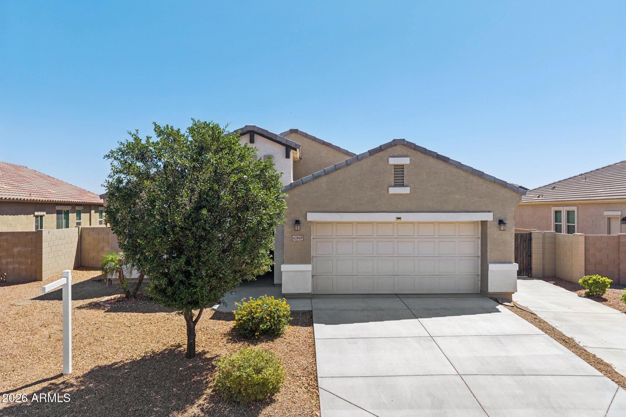 40949 W WILLIAMS Way