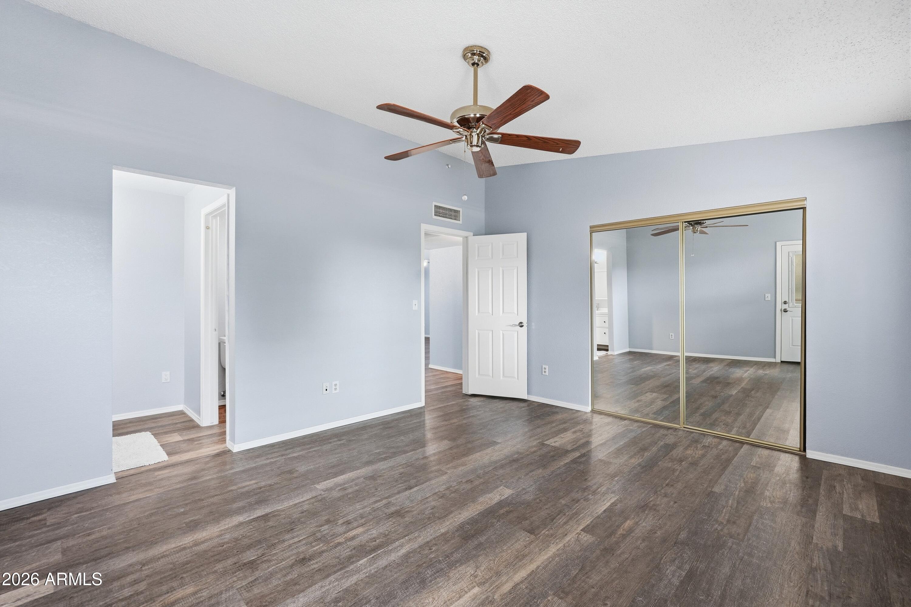 CENTRAL PLACE NORTH - Residential