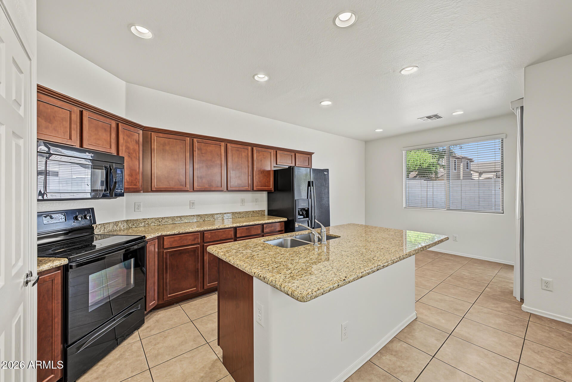 18190 W IVY Lane