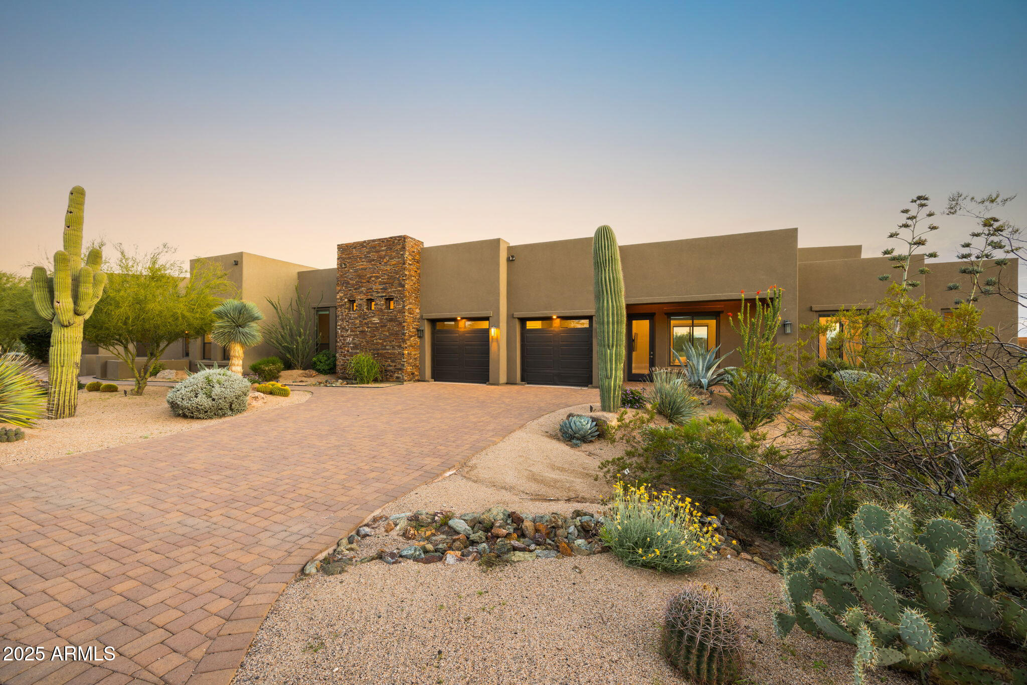 8709 E VILLA CASSANDRA Drive