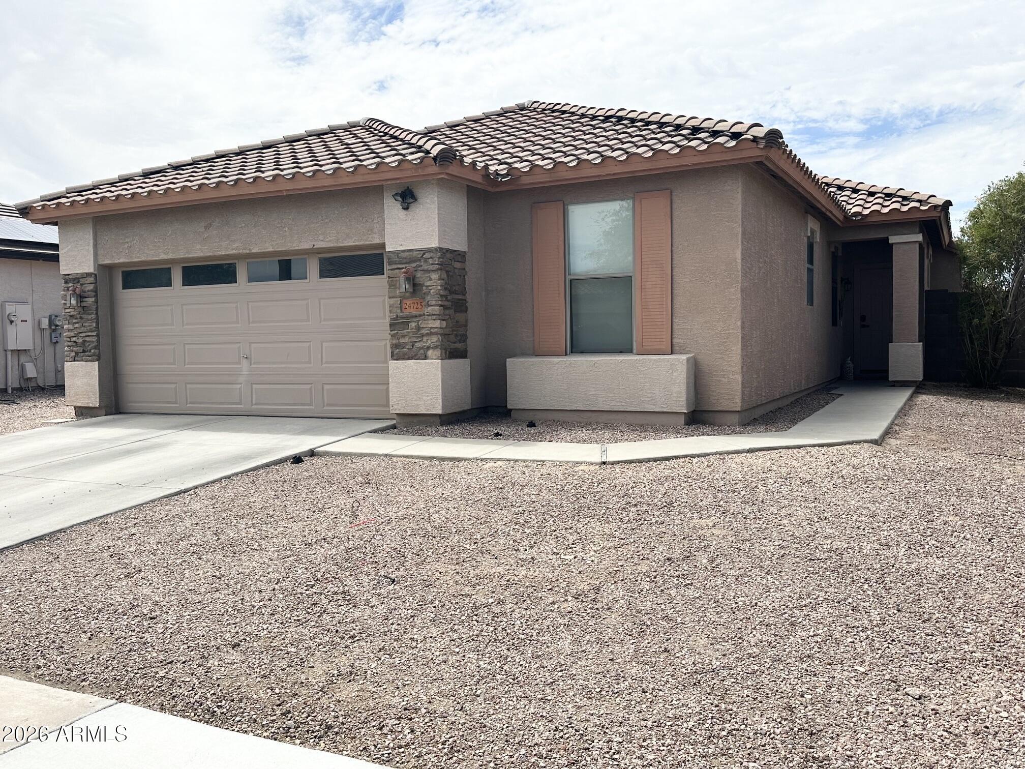 24725 W DOVE Trail