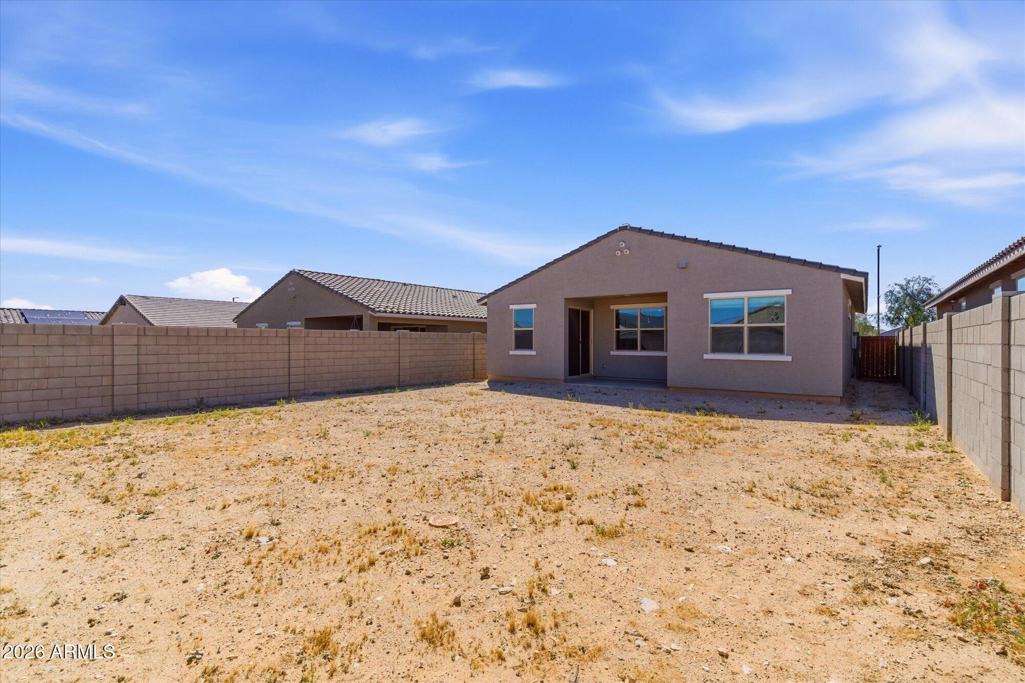 CANYON VIEWS - Residential