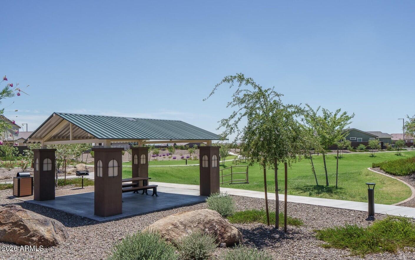 CANYON VIEWS - Residential