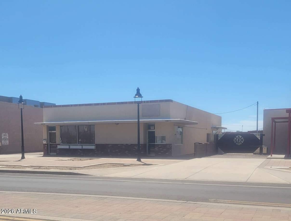 56 S CENTER Street