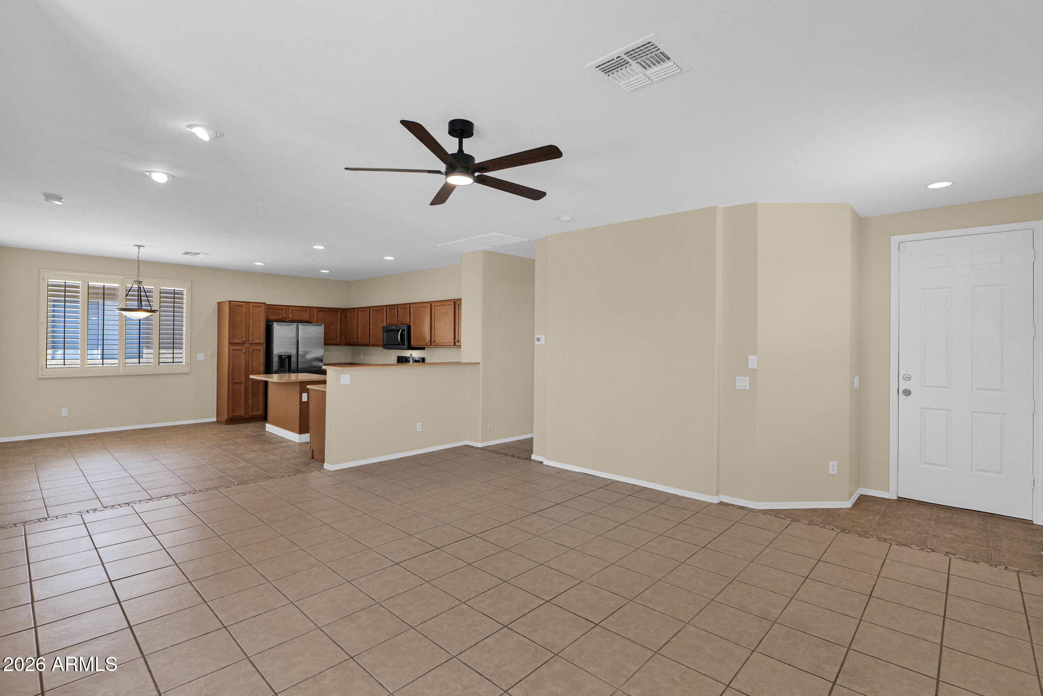 21067 E DESERT HILLS Circle